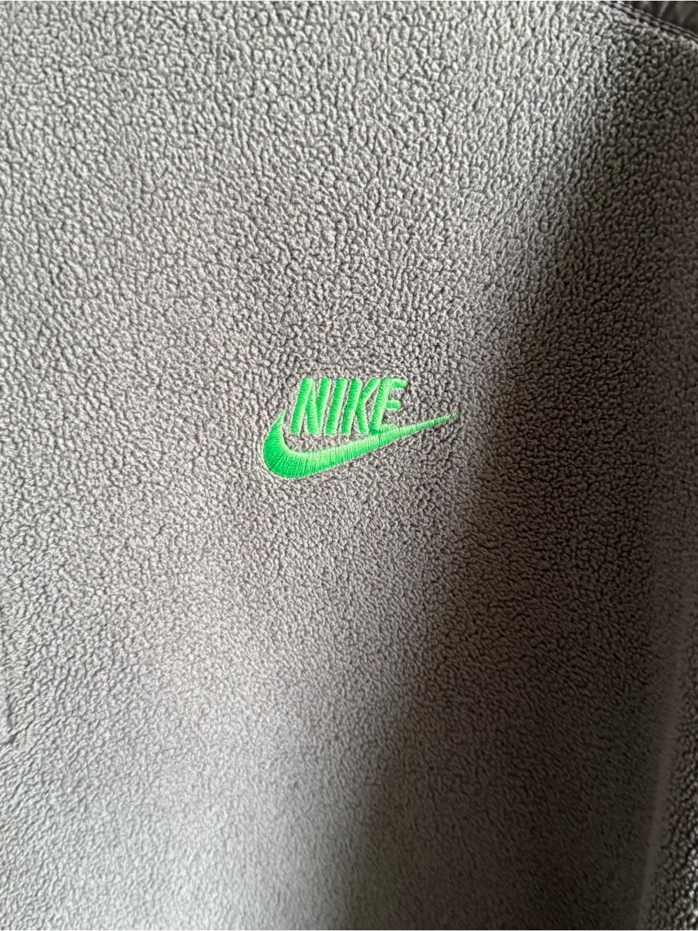Men’s L Gray Nike Athletic Outdoor Activewear Fall Quarter Zip Fleece Pullover - Picture 4 of 7